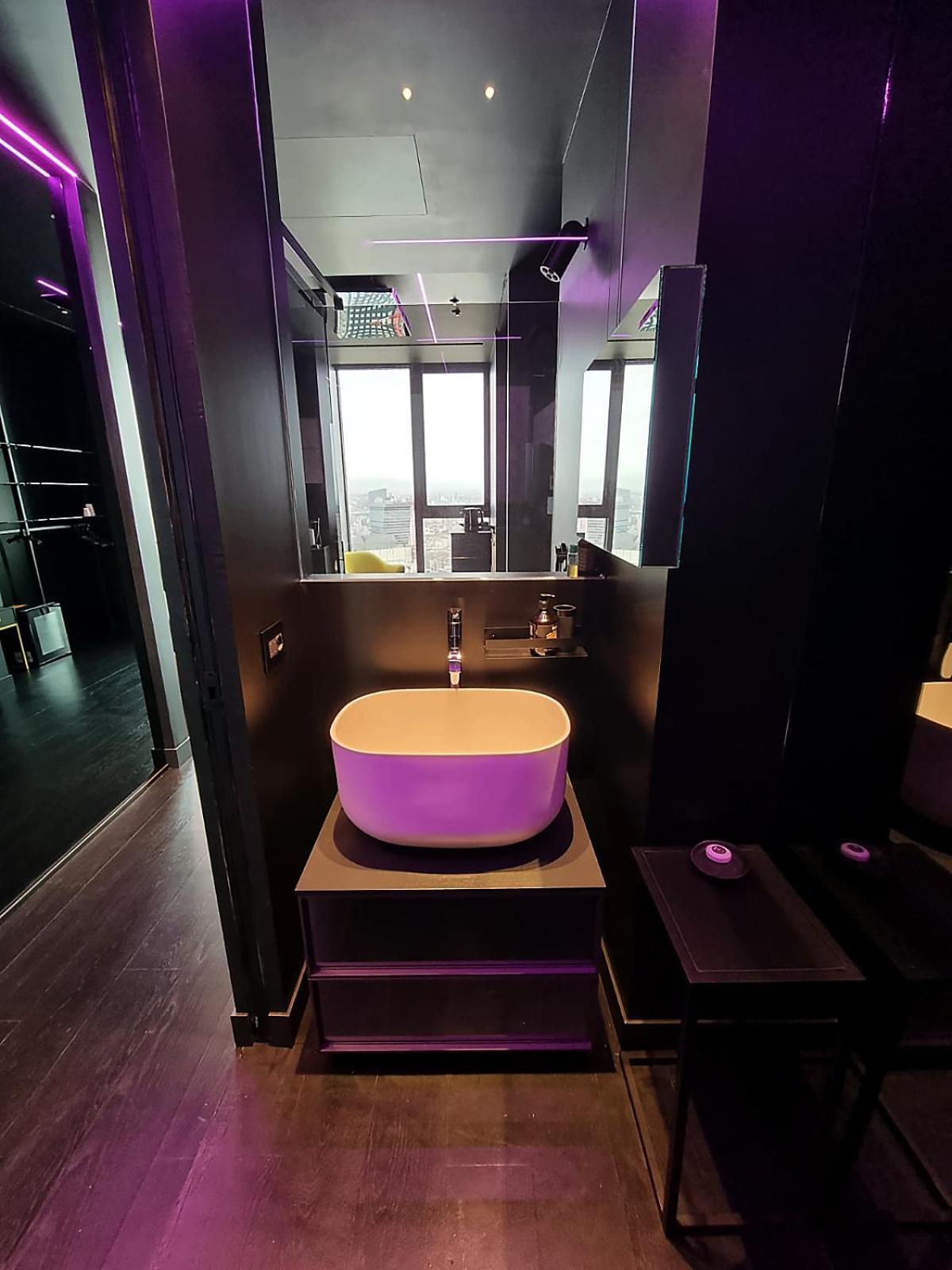 Hotel Skyline Solaria Milano Exterior foto